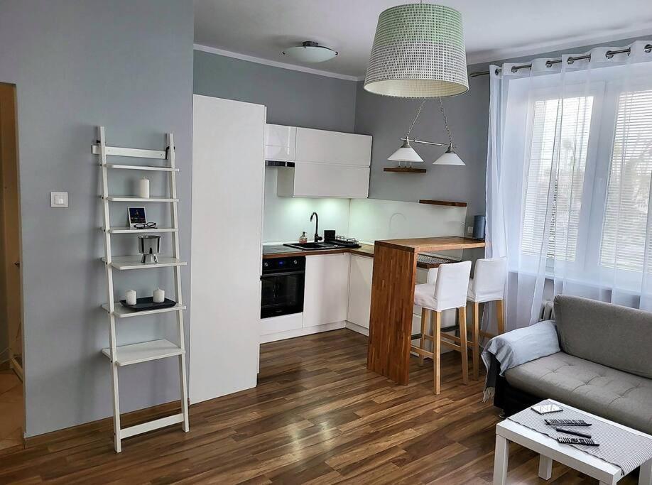 Апартаменти Ogrody * Wi-Fi * Jezyce * 3 Km Center Познань Екстер'єр фото
